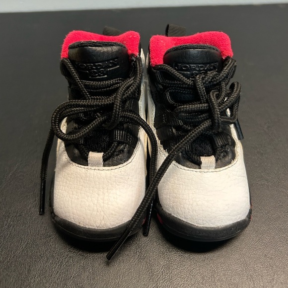 Air Jordan 10 Retro Toddler Black and Red Sneakers - Picture 3 of 6